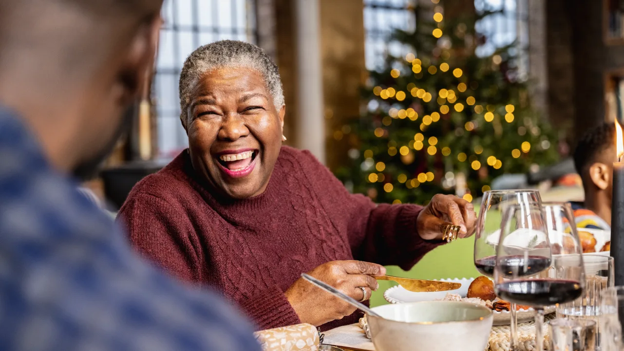 SOC_How to Enjoy the Season without Going increasing Debt_V3-R2_1280x720_03.png