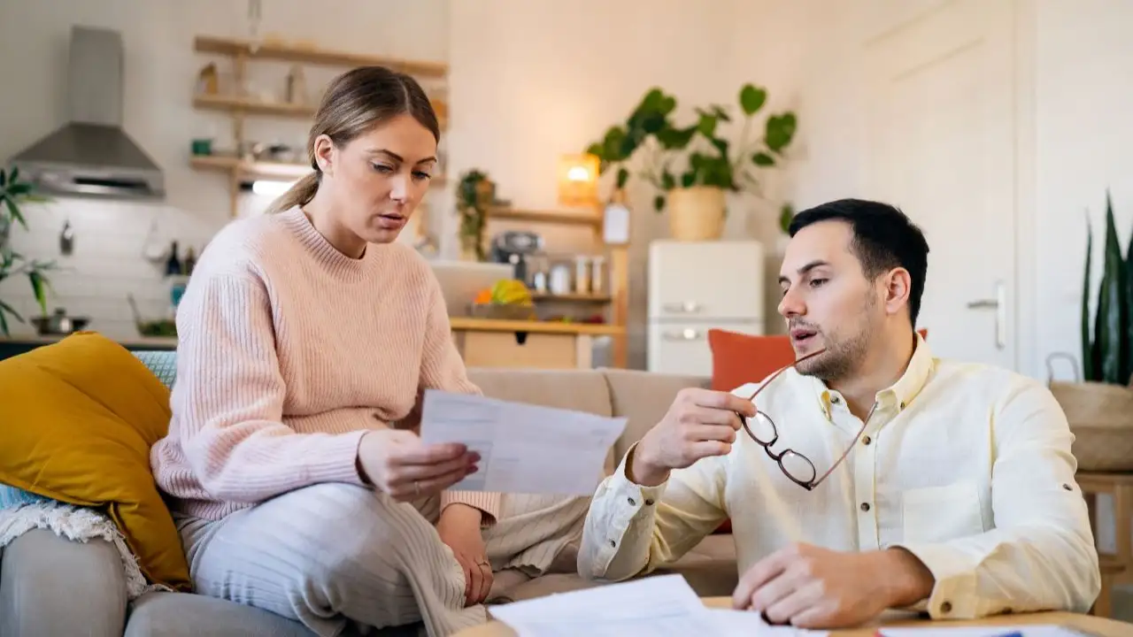 Pregnant couple having hard time with home finances