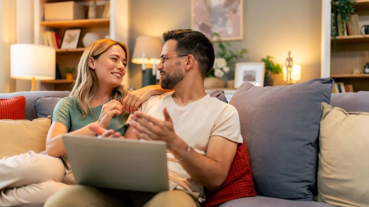 7-tips-to-boost-your-budgeting-skills-and-your-savings-account.jpg