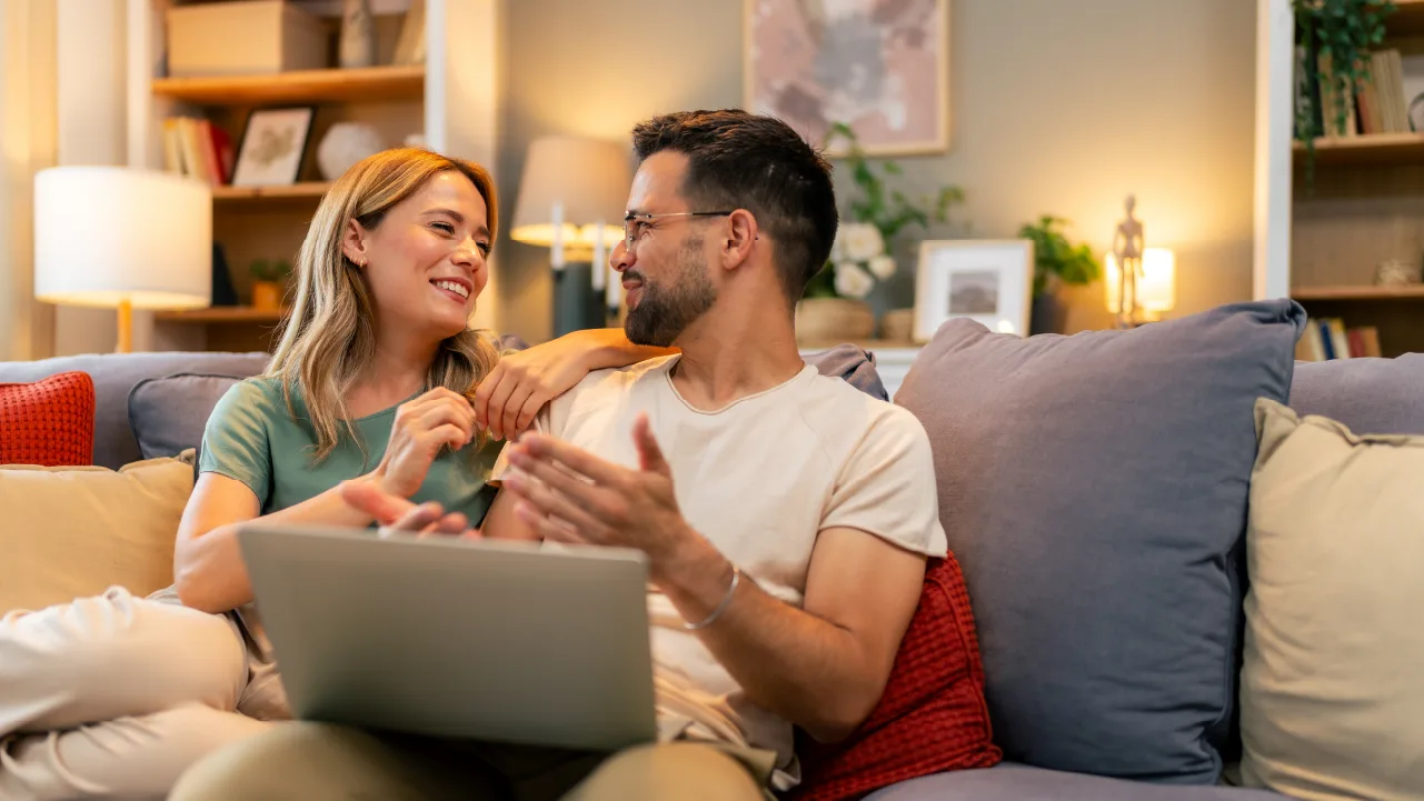 SOC-972_Get your budget in order before holiday season kicks off_V1-R1_1280x720_02.png