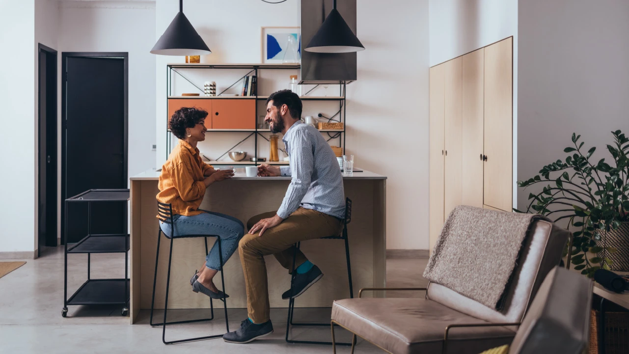 SOC Money conversations every couple should have before getting married V1-R1 1280x720 03