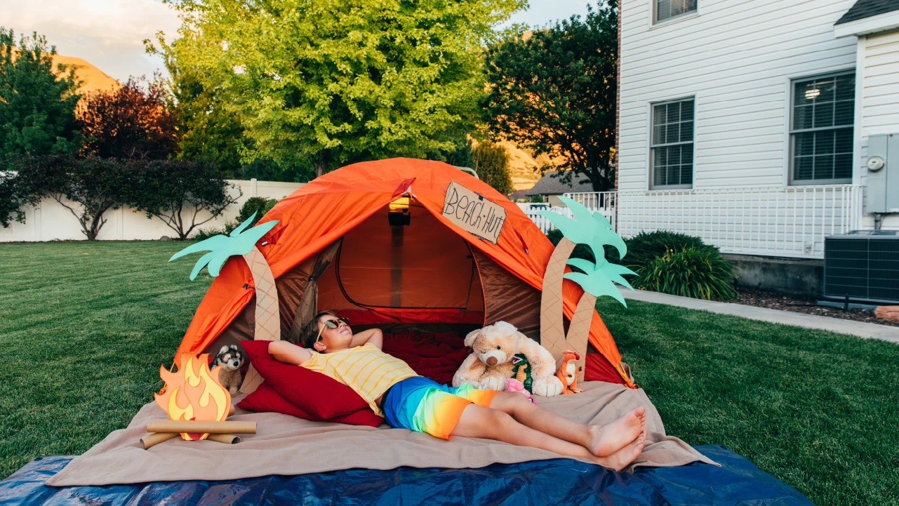 SOC How to plan a summer vacation on a tight budget V2-R2 1280x720 03