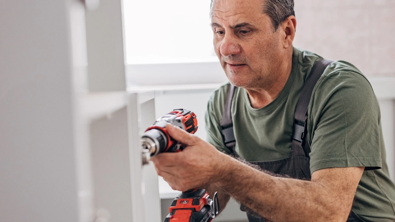 Cash Out Refinance vs. Home Equity Loan