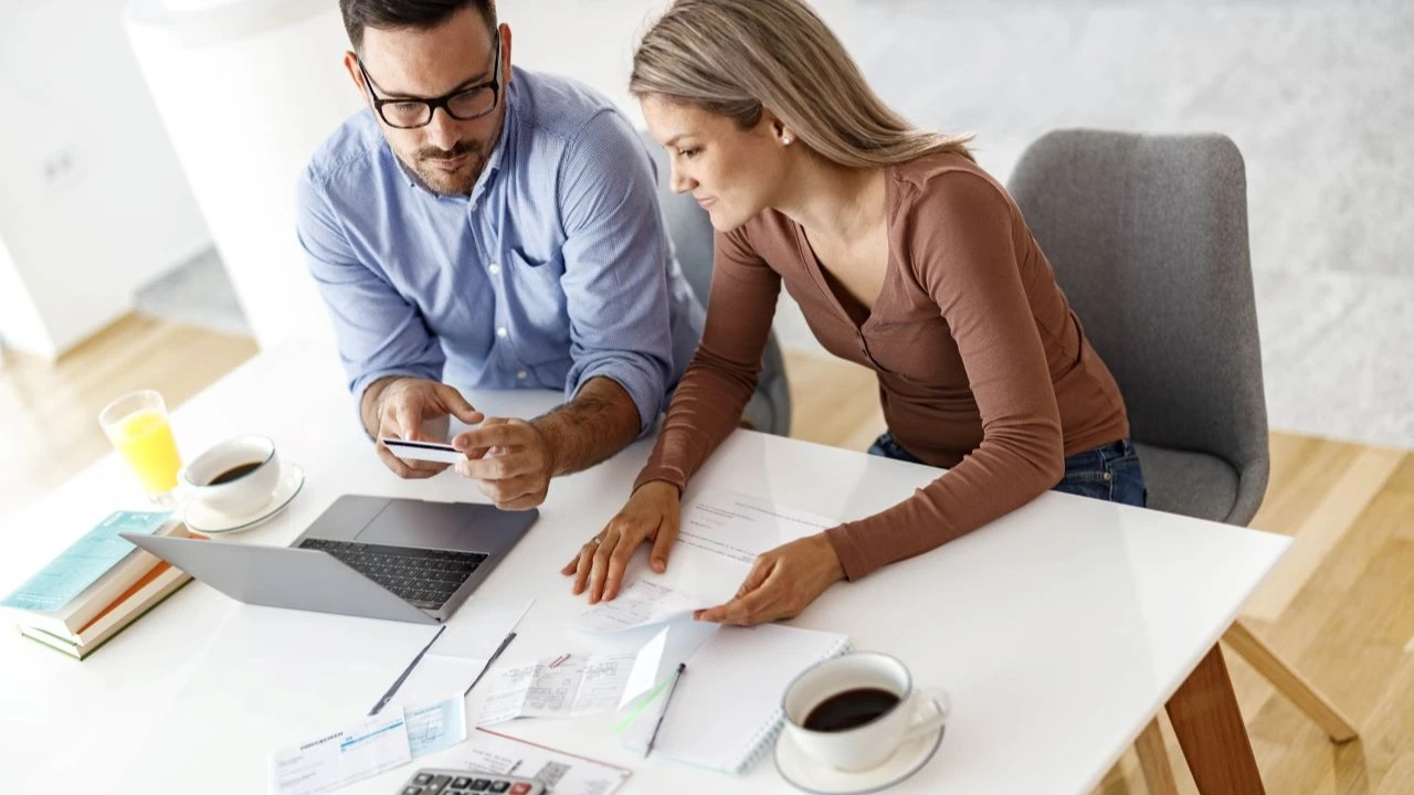 How does debt consolidation loan work