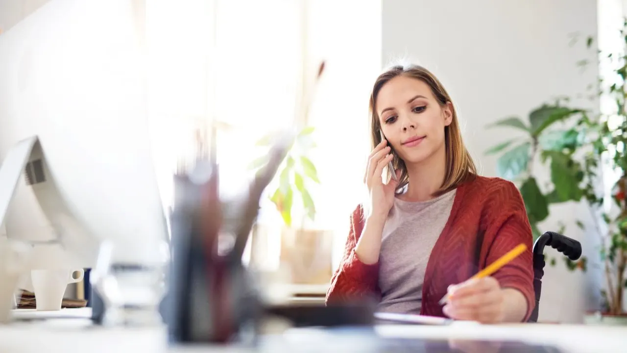 6-common-financial-stress-triggers-and-how-to-manage-them.jpg